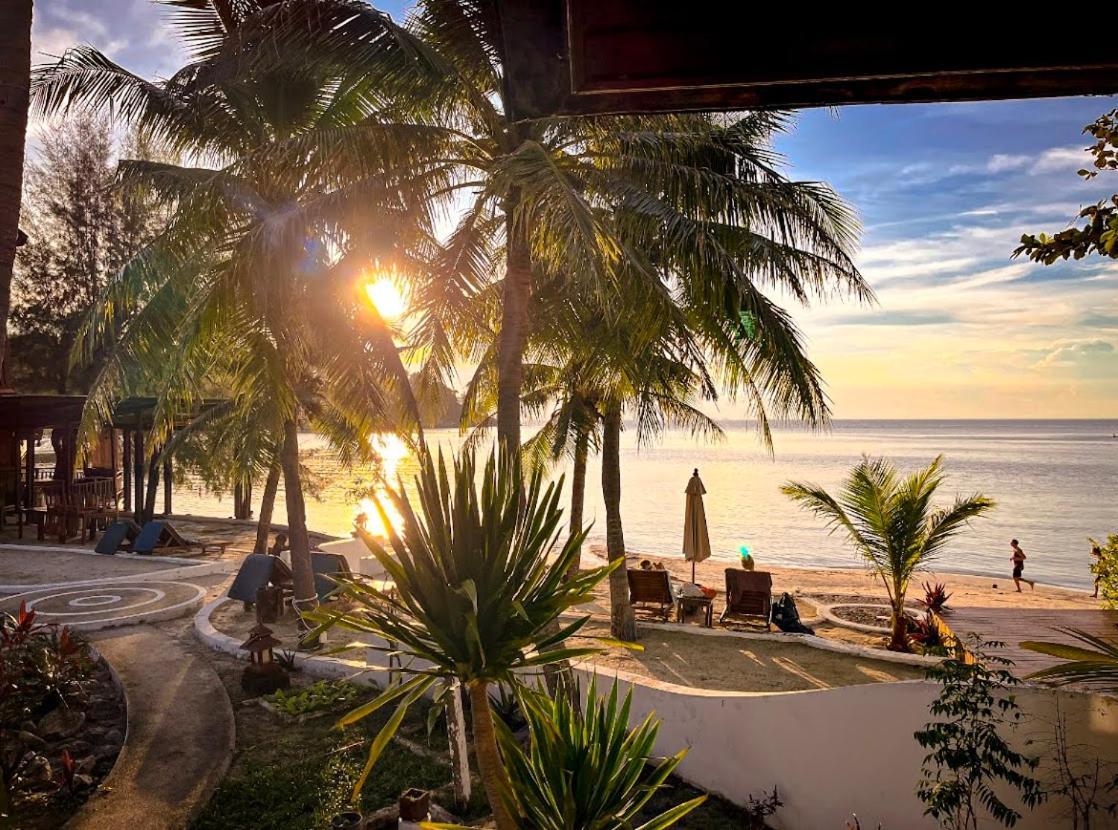 Green Papaya Beach Resort, Koh Phangan Салад-Біч Екстер'єр фото